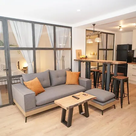 Estia Apartment, Old Town *