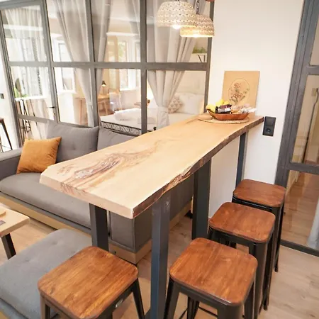 Estia Apartment, Old Town * コルフ島