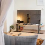 Estia Apartment, Old Town Apartament *