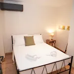 Estia Apartment, Old Town Apartament *