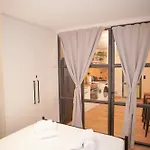 Estia Apartment, Old Town Apartman *