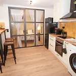 Estia Apartment, Old Town Apartament *