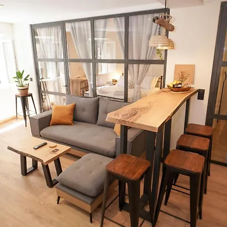 아파트 Estia Apartment, Old Town *